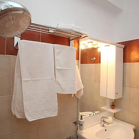 Pergola 公寓式酒店 利瓦迪奥