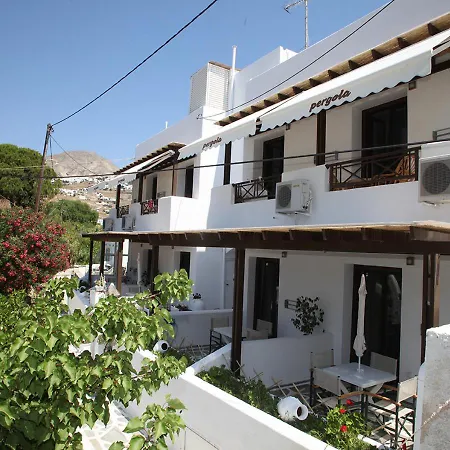 아파트호텔 Pergola Livadi (Serifos)