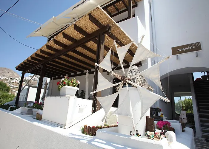 Pergola Livadi (Serifos)